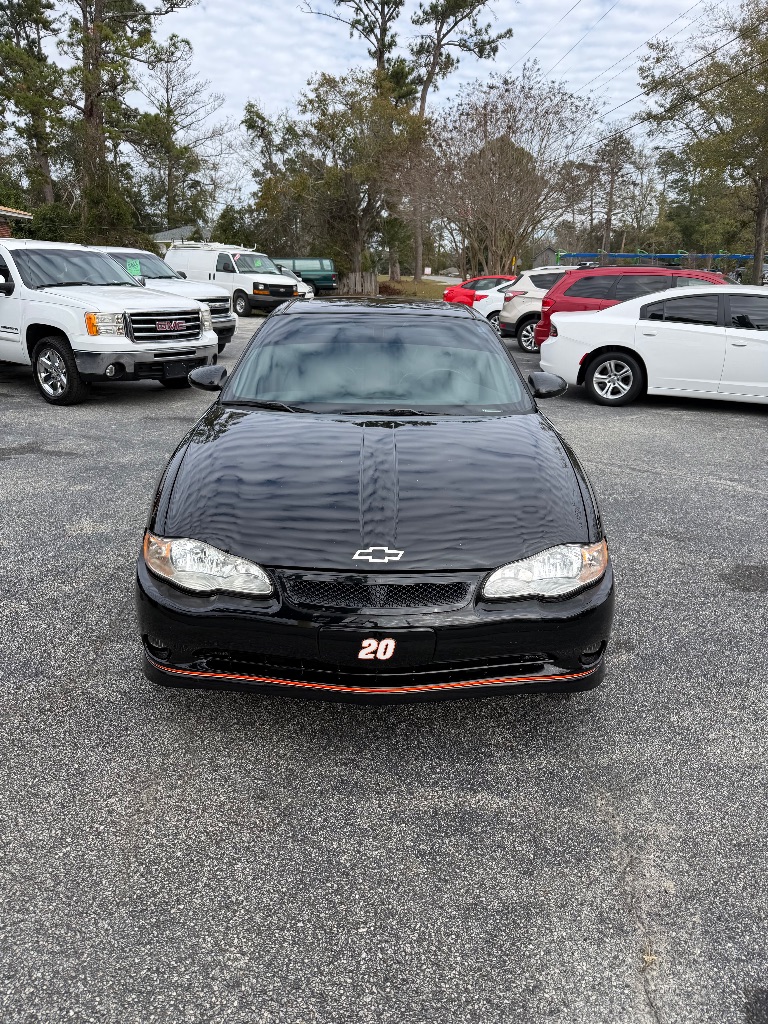 2005 Chevrolet Monte Carlo's photo