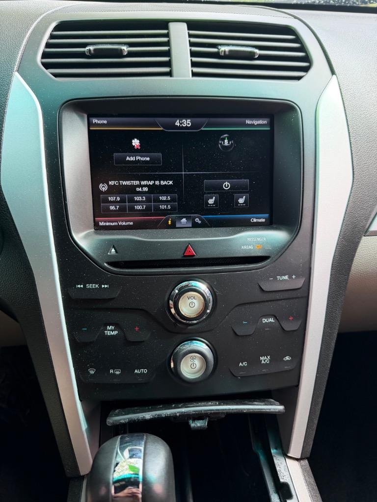 2014 Ford Explorer XLT - Photo 12