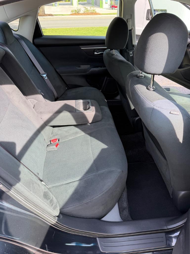 2015 Nissan Altima S - Photo 10